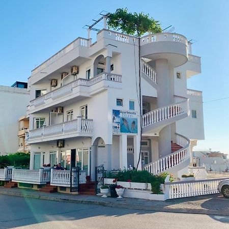 Apartments Delfin Ulcinj Exterior photo