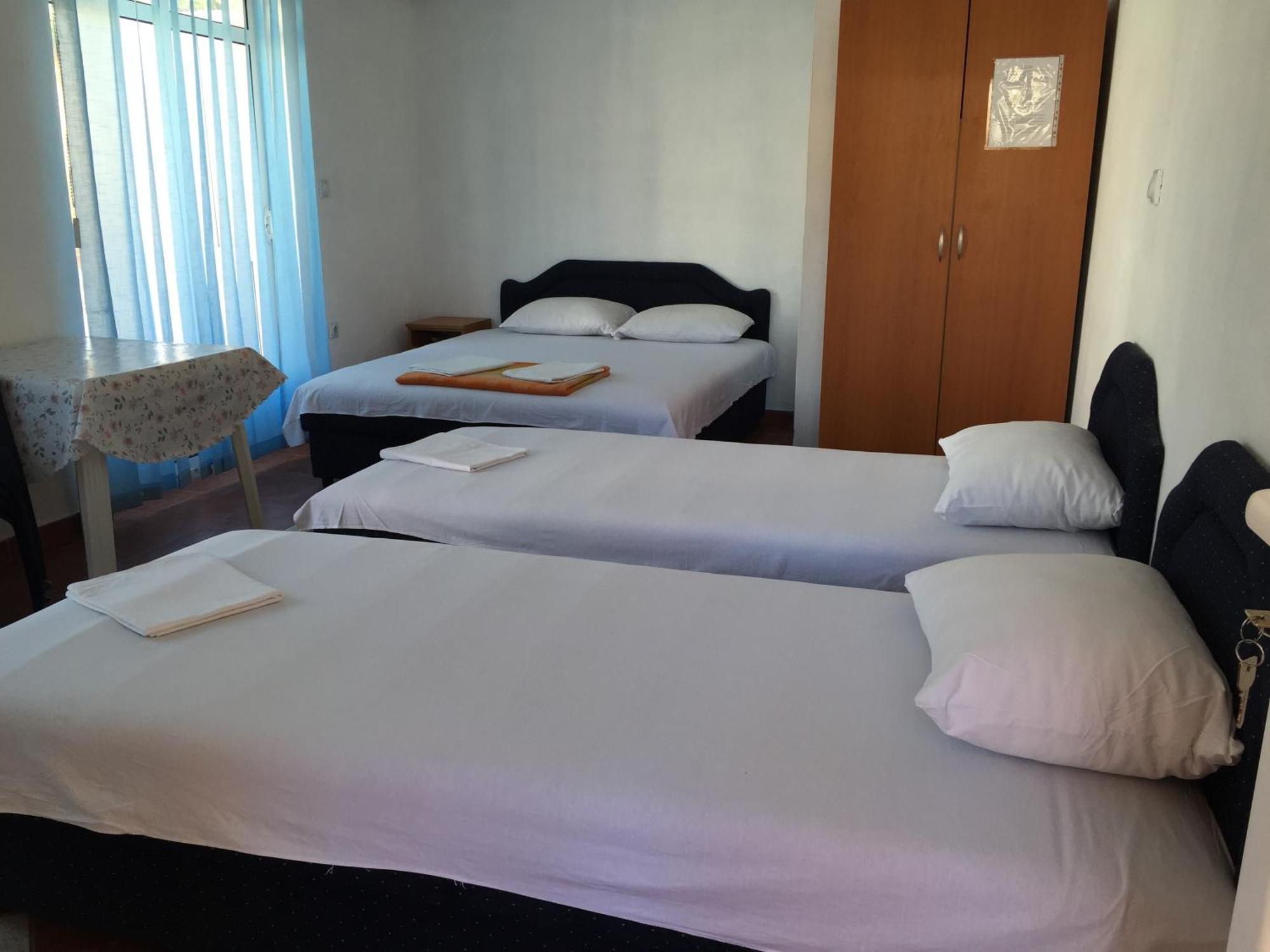 Apartments Delfin Ulcinj Room photo
