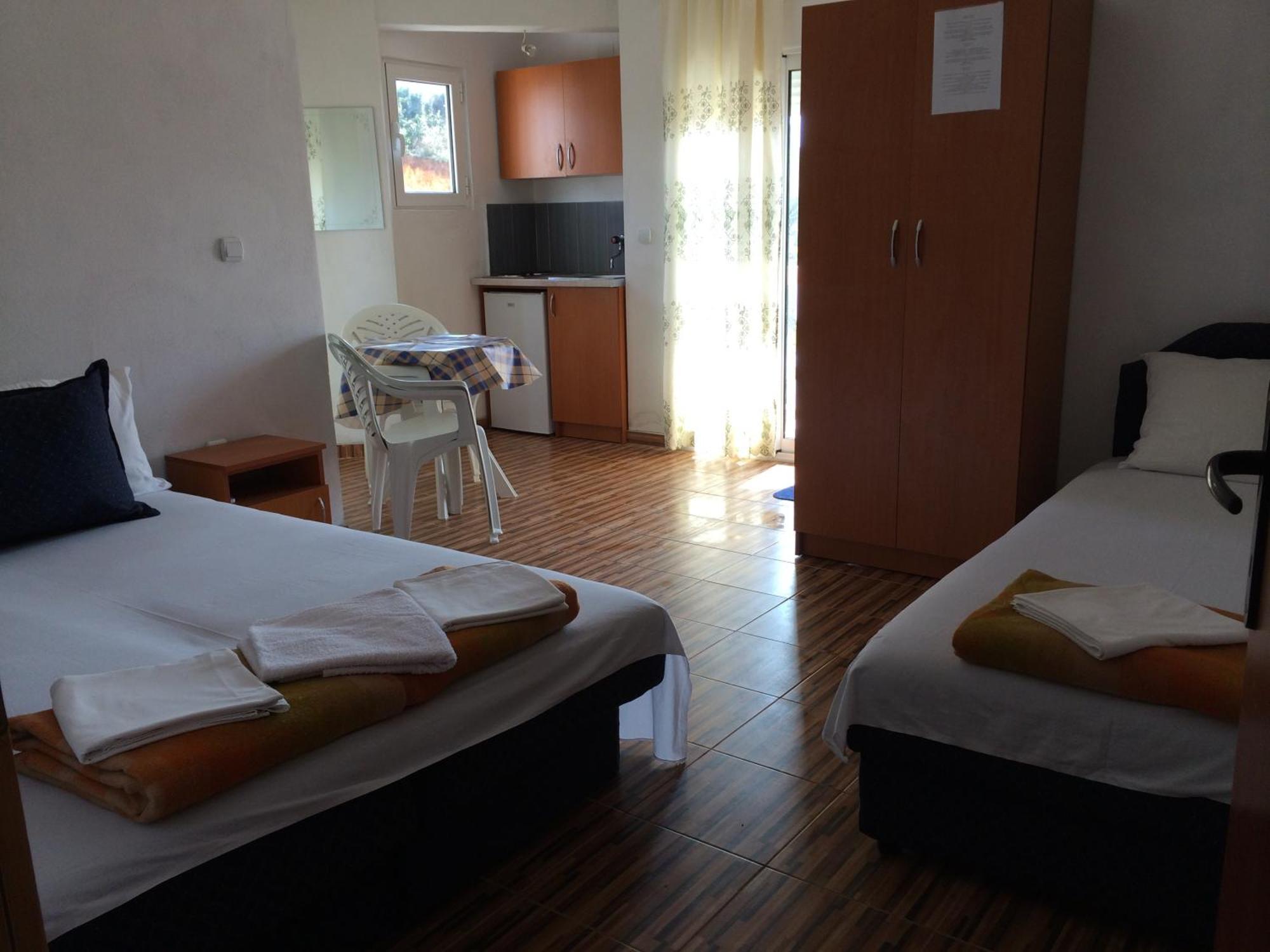 Apartments Delfin Ulcinj Room photo
