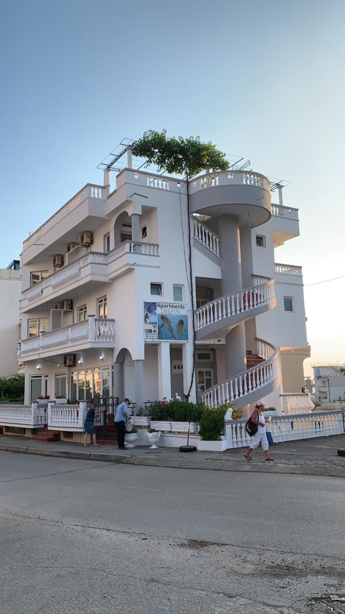 Apartments Delfin Ulcinj Exterior photo