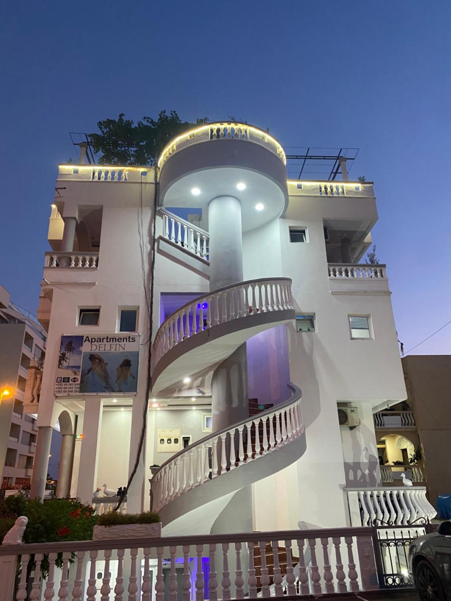 Apartments Delfin Ulcinj Exterior photo