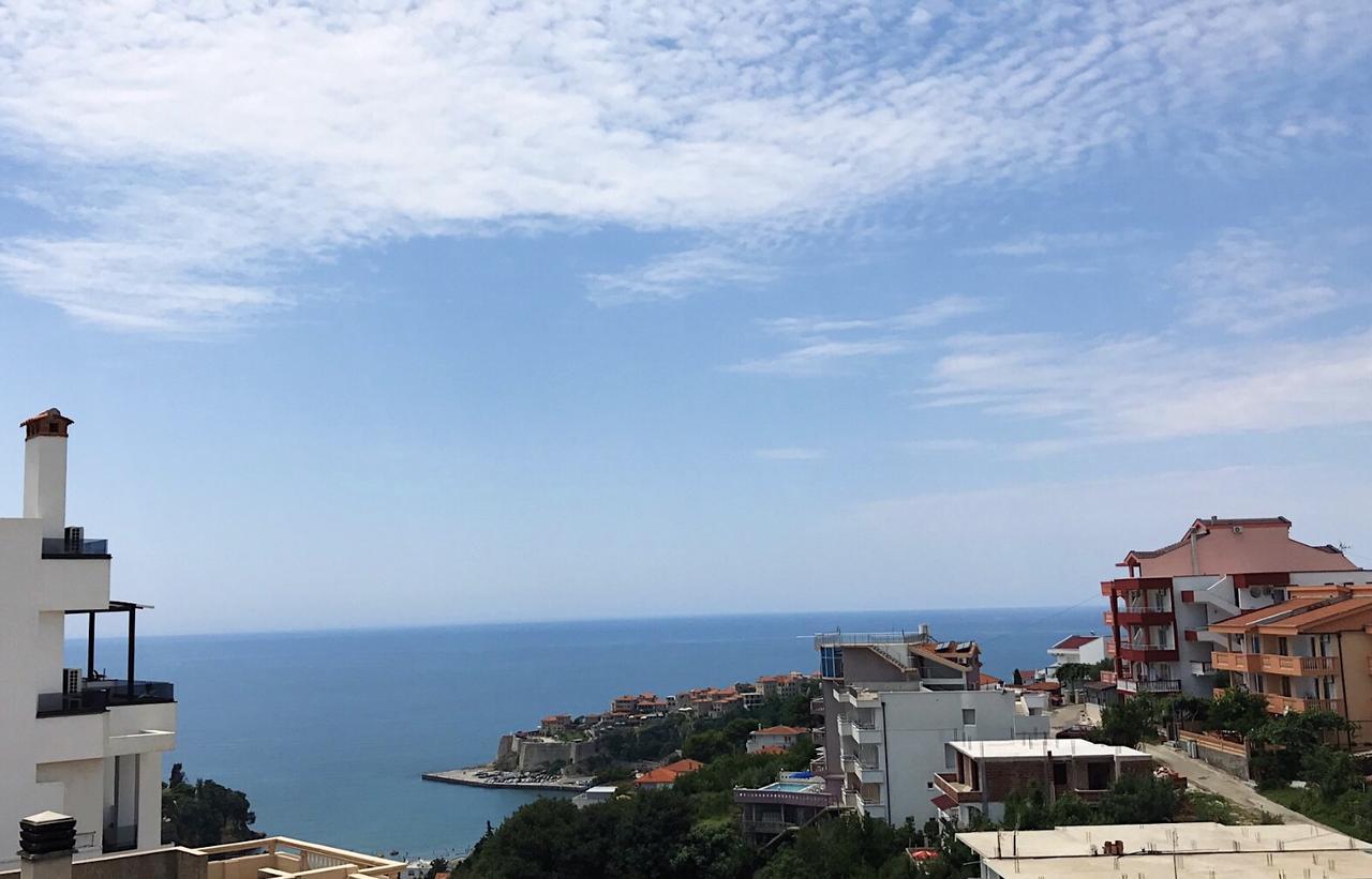 Apartments Delfin Ulcinj Exterior photo
